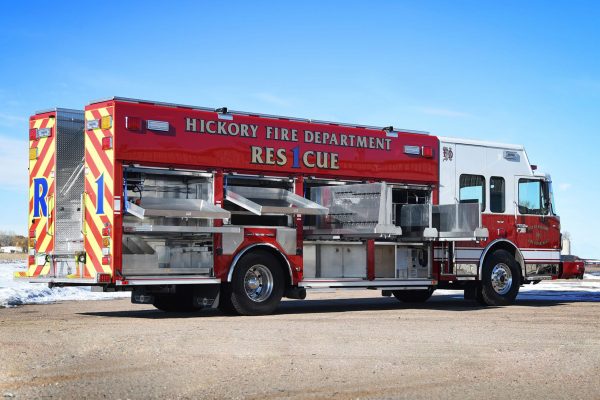 hickory-curbside-rear-open